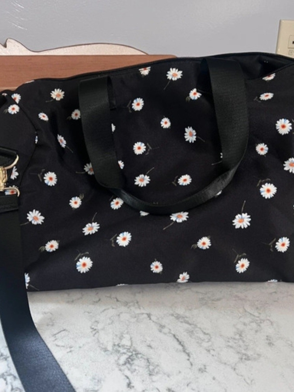 Alice + Olivia Black Daisy Print Weekender Bag